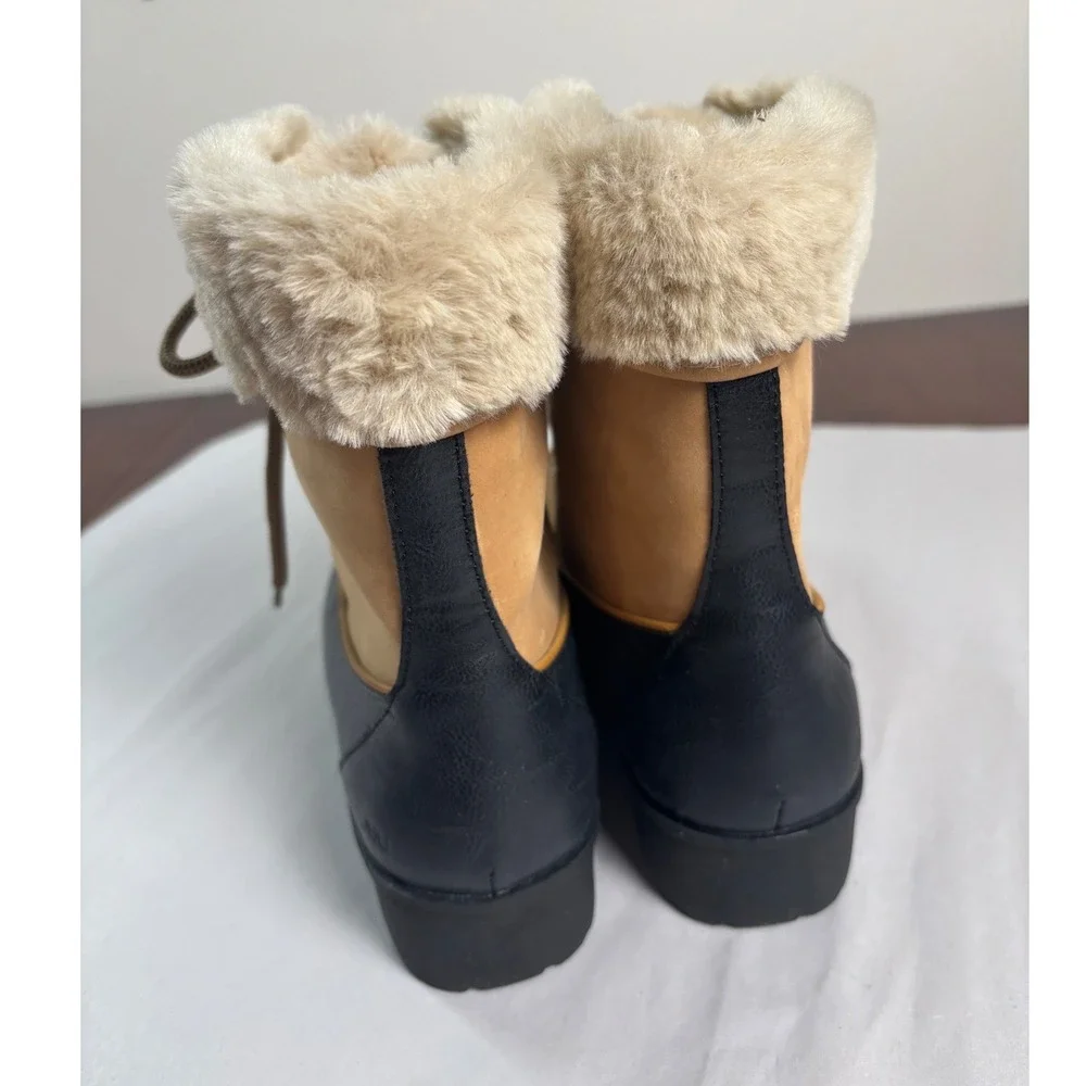 JBU‎ Womens Southgate Winter Duck Boots 7M Tan Black Faux Fur Lined Lace Up